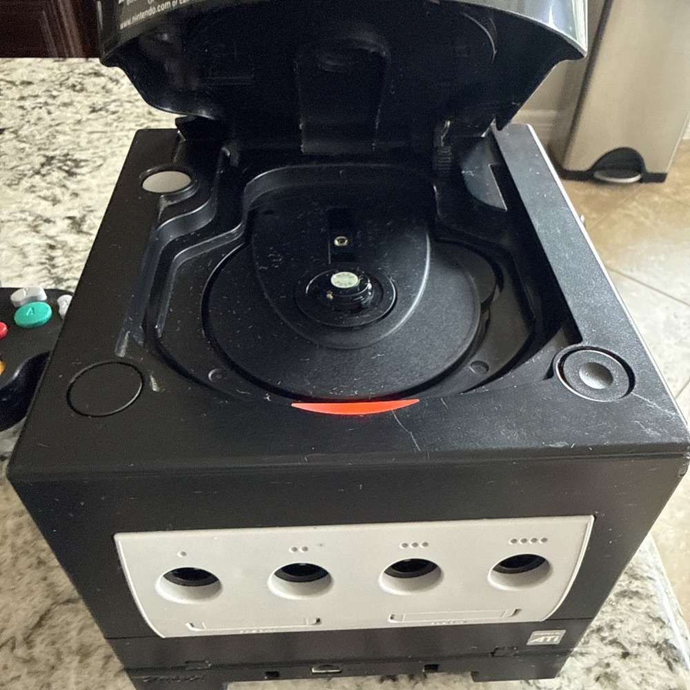 Nintendo Gamecube Black Console Bundle Tested - Picture 5 of 13